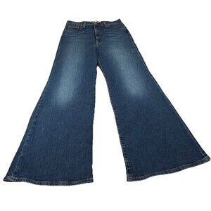 Levi’s Ribcage Bell Jeans – Women’s Size 29x32 – New With Tags